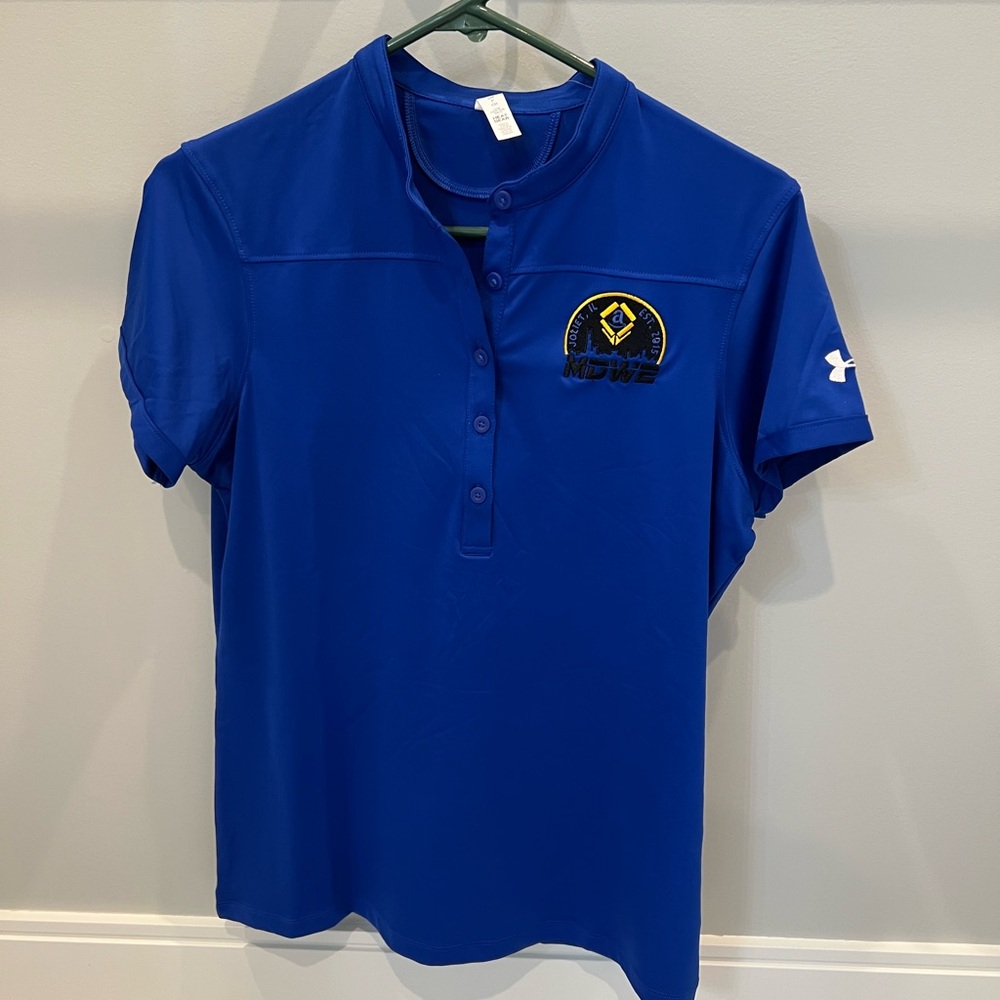 NWT Under Armour Royal Blue Button-Up polo Shirt size small Amazon MDW2 Chicago